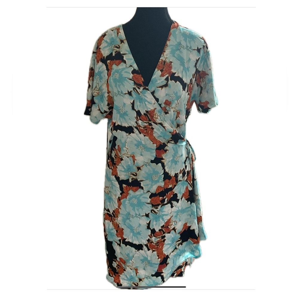 NWT Aritzia Babaton Wallace Black/sky blue Floral Wrap Dress.